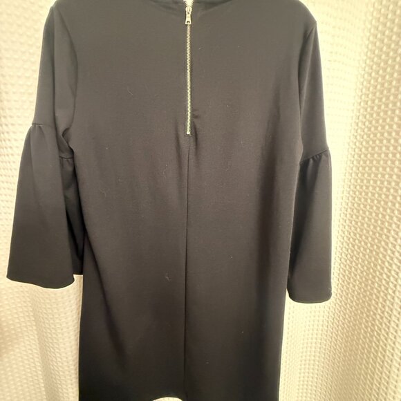 Gap Bell Sleeve Dress - Picture 4 of 4